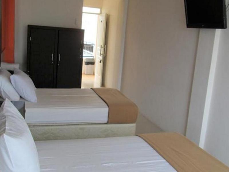 Grand Kalpataru Syariah Hotel Malang Bagian luar foto